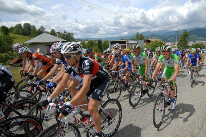 Ilustračný obrázok k článku Cyklistické preteky Okolo Slovenska: V prvej etape prejdú pretekári aj Michalovcami