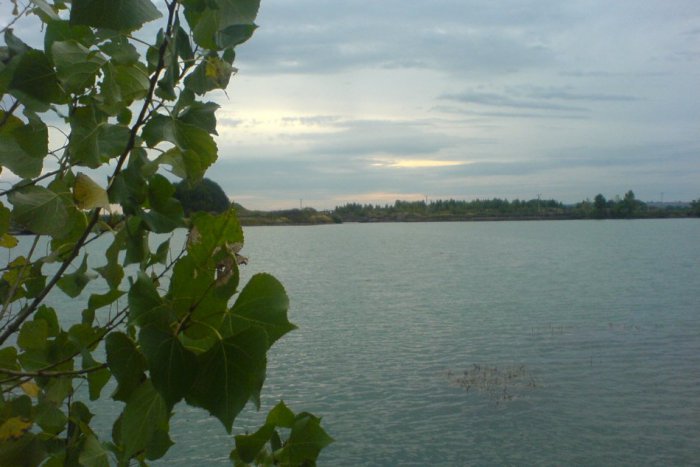 Ilustračný obrázok k článku Hrôza v jazere: Miro (†45) si šiel zaplávať, z vody sa však už nevynoril