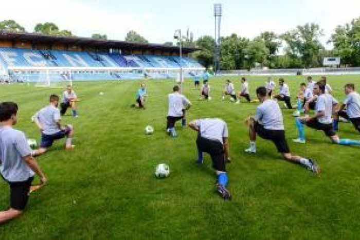 Ilustračný obrázok k článku Hráči FC Nitra odštartovali letnú prípravu: Skúseného Štefana Zošáka pod Zoborom neudržia