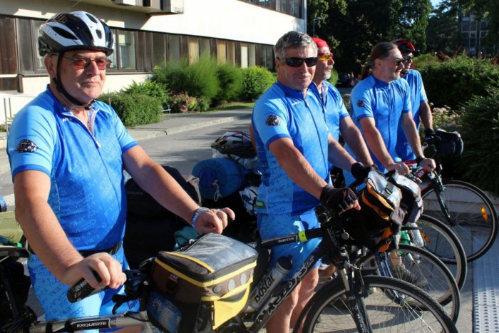 Ilustračný obrázok k článku Sedem borcov na bicykloch: Na trase Thessaloniki – Nitra ich čaká 1534 km!
