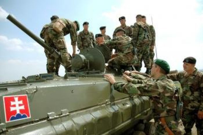 Ilustračný obrázok k článku Až 1750 vojakov a 600 kusov techniky: Na Lešti začína megacvičenie NATO!