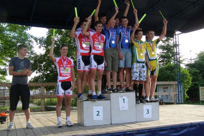 Ilustračný obrázok k článku Mimoriadny úspech žiarskych cyklistov: Kadeti sú majstri Slovenska!