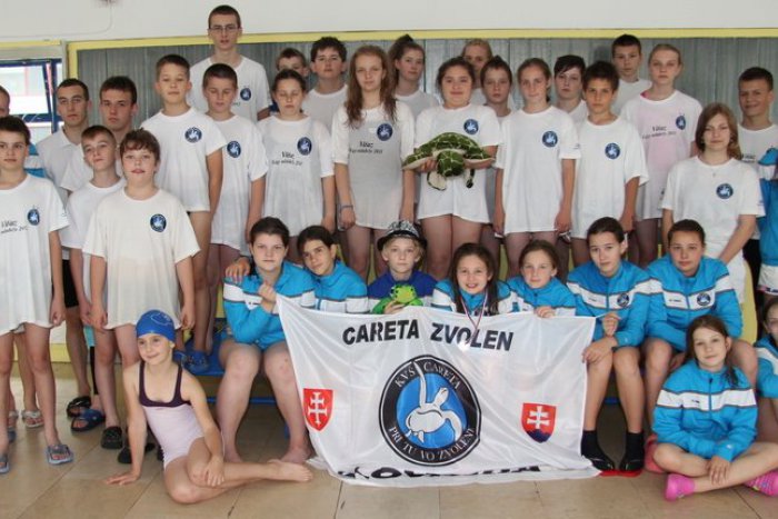 Ilustračný obrázok k článku Plavci Carety Zvolen zažiarili ziskom 22 medailí aj na majstrovstvách Slovenska