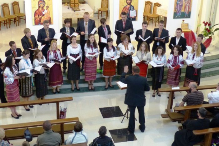 Ilustračný obrázok k článku OBRAZOM: V gréckokatolíckom kostole v Poprade koncertoval spevácky zbor z Ukrajiny