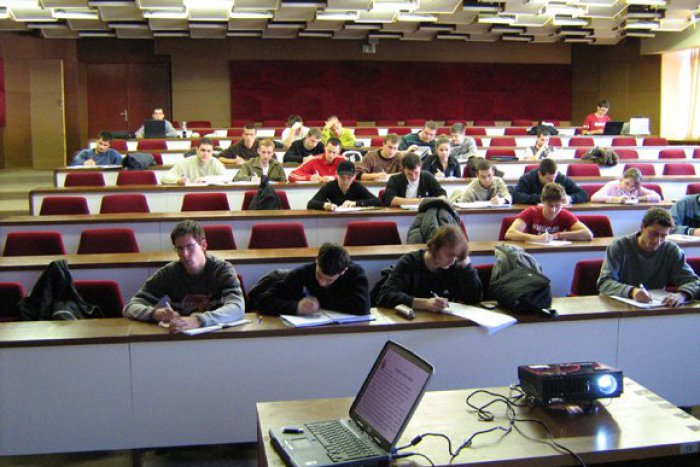 Ilustračný obrázok k článku Záujem o štúdium na UNIPO? Najžiadanejšie sú stále filozofické smery