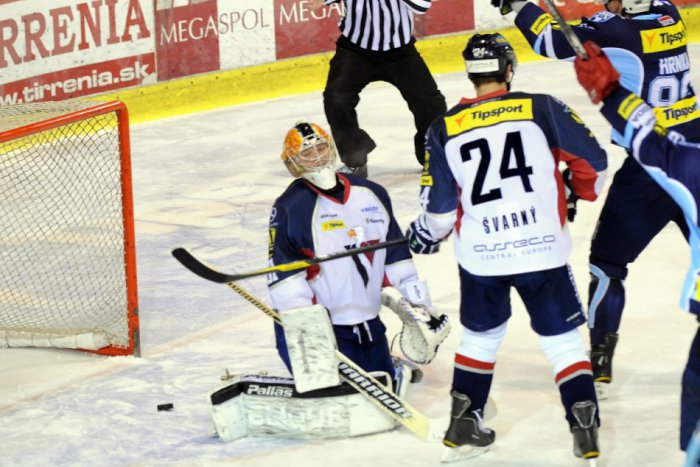 Ilustračný obrázok k článku Nitriansky hokejový odchovanec v KHL: Švarný putuje na skúšku do Medveščaku Záhreb