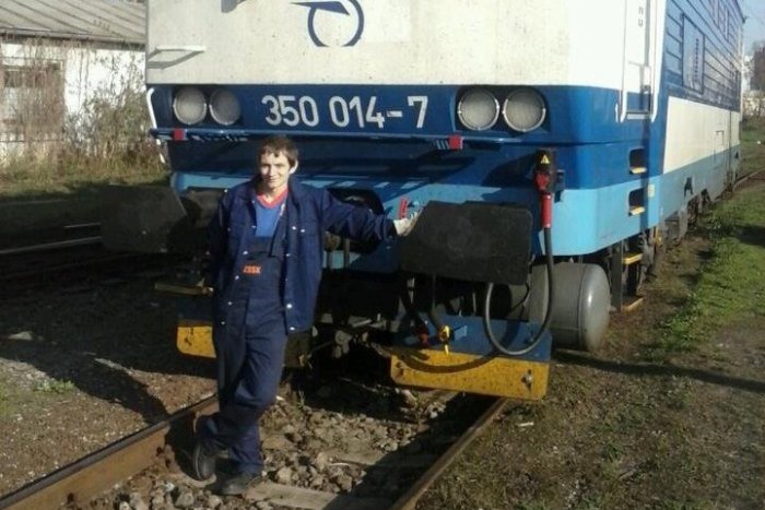 Ilustračný obrázok k článku Šťastný ako málokto: Plní si svoj sen stať sa rušňovodičom!