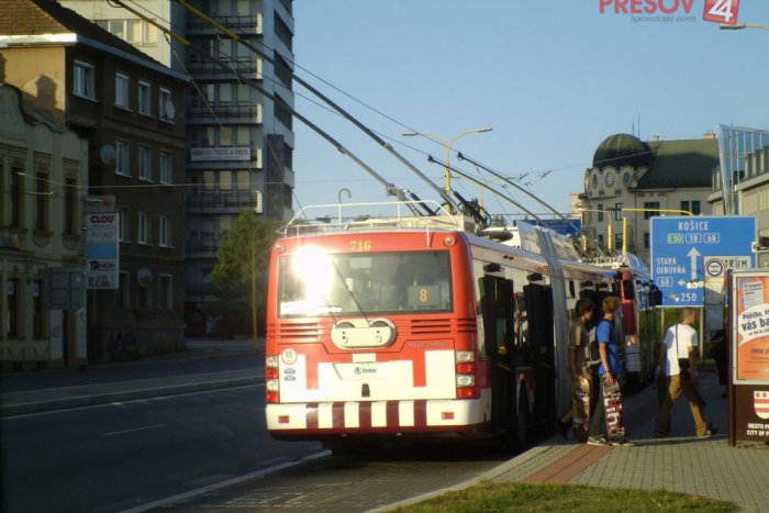 Ilustračný obrázok k článku Pasažieri MHD sa musia pripraviť na zdržanie: Autobusy budú križovatku na Košickej obchádzať!