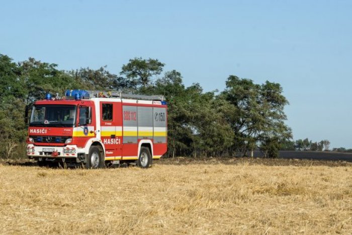 Ilustračný obrázok k článku Boj s plameňmi v Lovciach: V sade vypukol požiar, zasahoval aj starosta