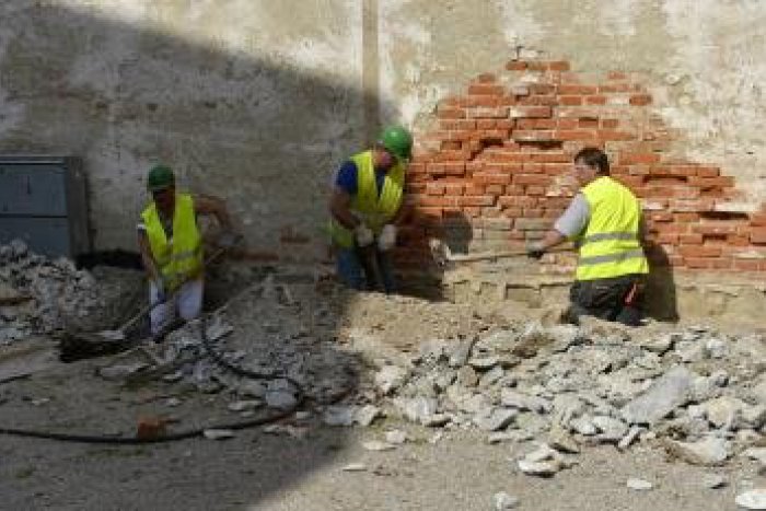 Ilustračný obrázok k článku Na ulici Pod kalváriou vyrastú nové sociálne byty: Dokončené majú byť v roku 2014