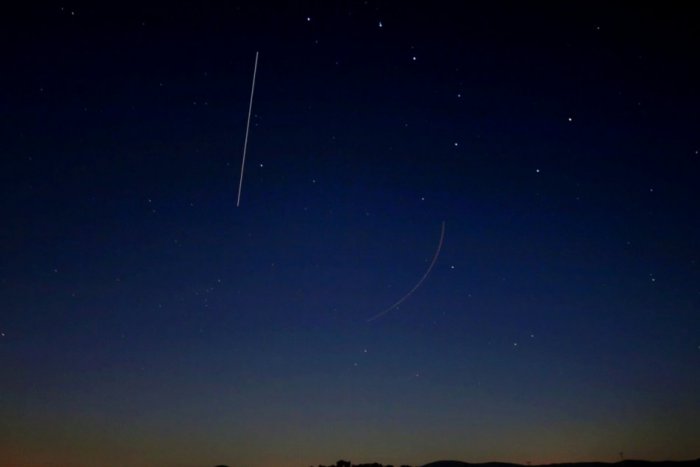 Ilustračný obrázok k článku Jedinečná snímka: Ivan odfotil prelet vesmírnej stanice ISS nad Moravcami!