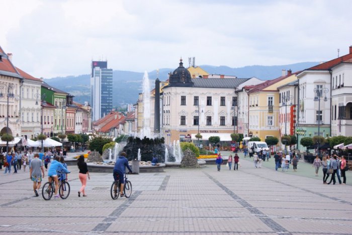 Ilustračný obrázok k článku Bystrica ako lákadlo pre talianskych dôchodcov: Pozrite, čo by ich malo pritiahnuť do nášho mesta!