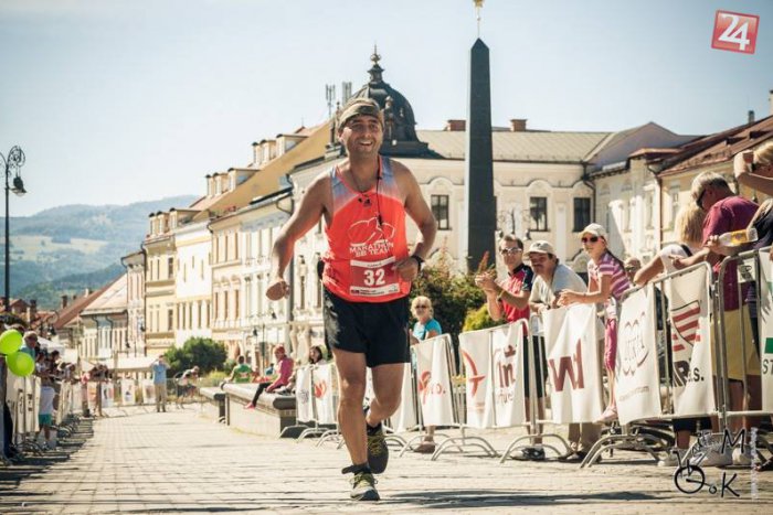 Ilustračný obrázok k článku Banskobystrický maratón: 829 vytrvalcov bežalo na rozpálenom asfalte v centre mesta