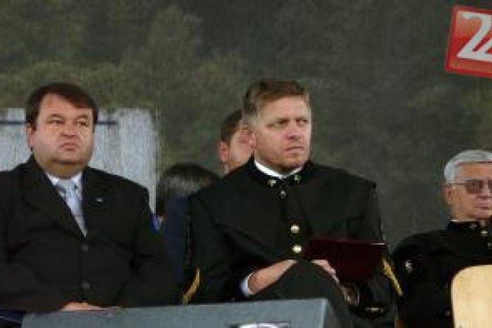 Ilustračný obrázok k článku Na oslavách Dňa baníkov v Jelšave vyzdvihol premiér Fico sociálny program SMZ Jelšava