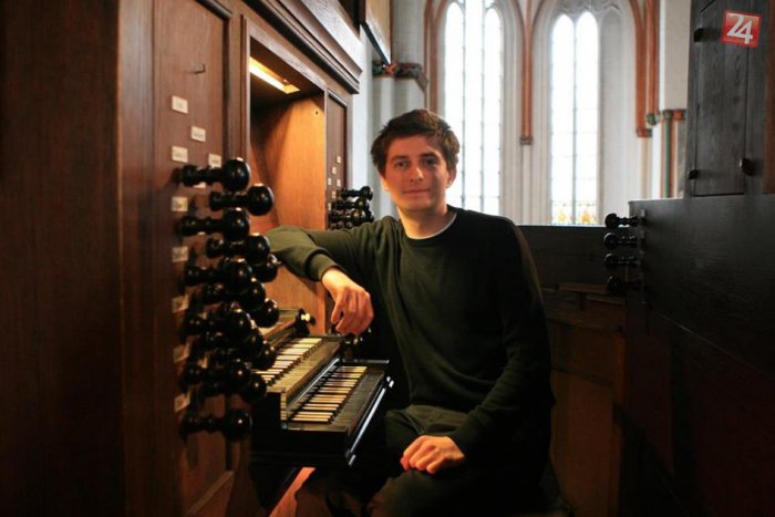 Ilustračný obrázok k článku V bystrickej katedrále zaznie Bach: Organovým koncertom sa predstaví František Beer