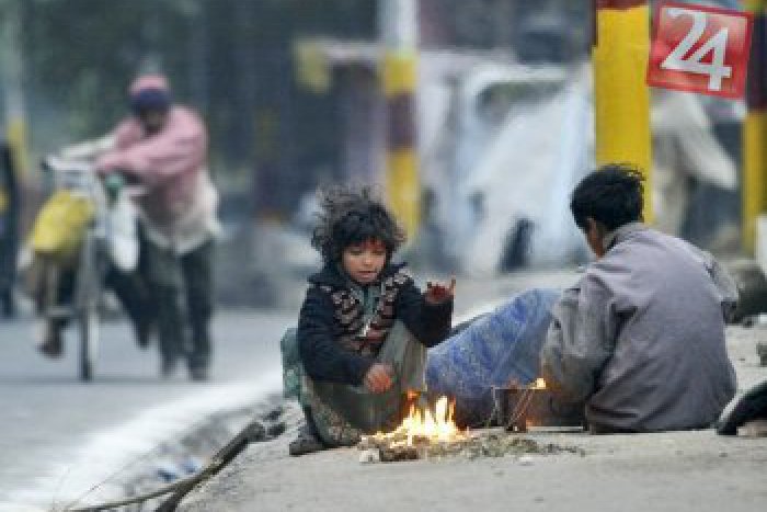 Ilustračný obrázok k článku Útok na drevený amfiteáter pod mostom: Bezdomovci si s ním chceli zakúriť!