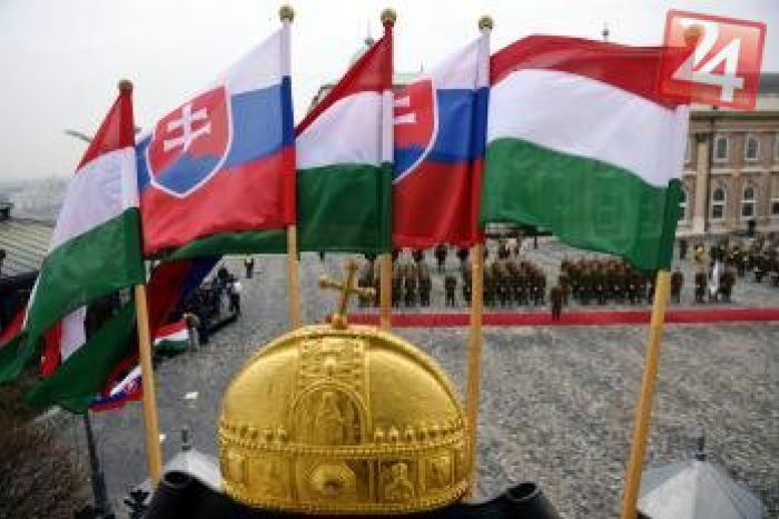 Ilustračný obrázok k článku Ďalšia návšteva na vysokej úrovni: Do Košíc zavíta maďarský minister zahraničných vecí