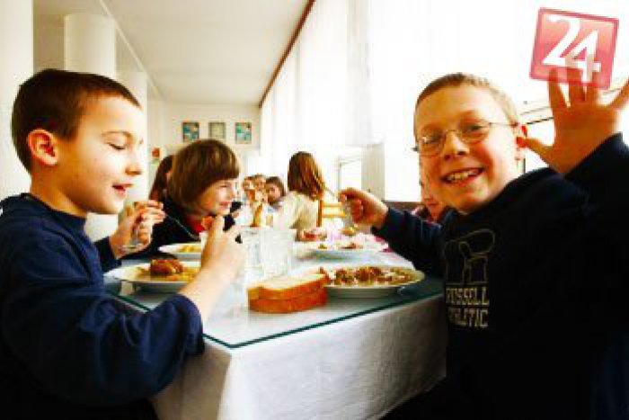 Ilustračný obrázok k článku V školských jedálňach sa dá jesť aj na vysokej úrovni: Prešov ponúkol živý dôkaz!