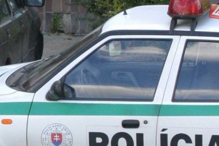 Ilustračný obrázok k článku Polícia: Košičan (37) sa vlámal do domu, vulgárne nadával majiteľke a hrozil jej zabitím!