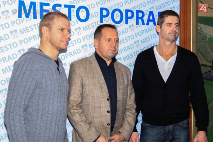 Ilustračný obrázok k článku Bartečko a Suchý postavia v Poprade športový komplex. Slúžiť bude najmä mládeži
