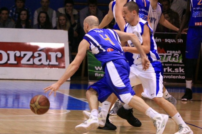 Ilustračný obrázok k článku Basketbalisti Spišskej cestovali do Nitry: V zápase padla aj magická stovka!