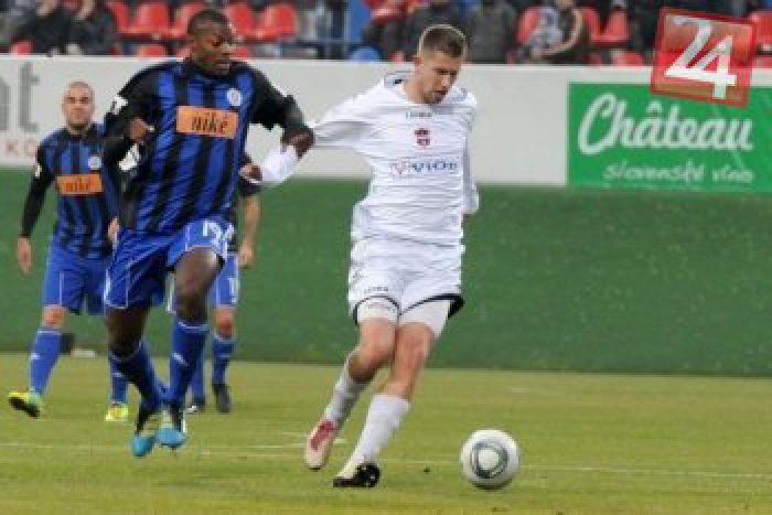 Ilustračný obrázok k článku Babic z ViOn-u sa opäť zranil: Odohrá posledné dva duely Corgoňligy?