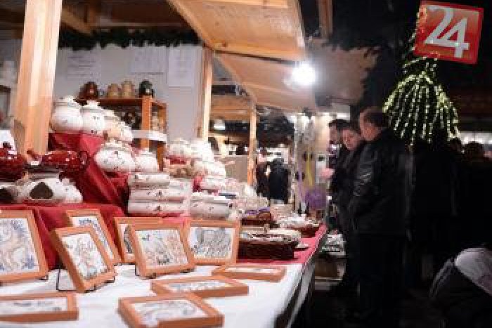 Ilustračný obrázok k článku Najkrajšie sviatky roka v Spišskej: Čo všetko nás čaká vo vianočnom mestečku?