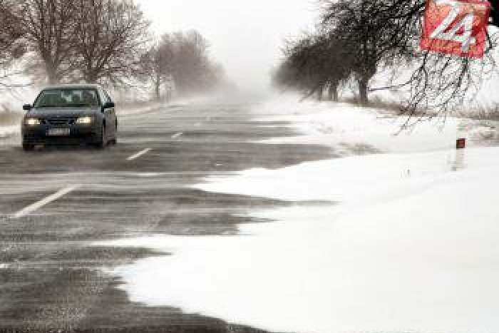 Ilustračný obrázok k článku Očakávané počasie v okrese? Duť má rýchlosťou až 126 km/h a napadnúť môže 50 cm snehu!