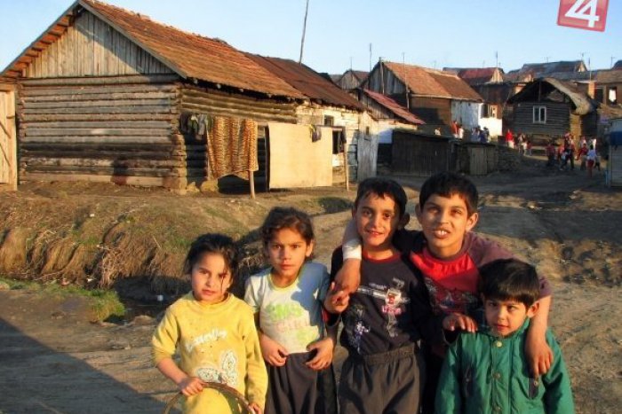 Ilustračný obrázok k článku Rómom pomôžu eurofondy, postavia im nové bytovky: Medzi oprávnenými žiadateľmi figurujú aj Zvolen a Detva