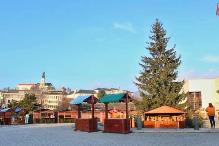 Ilustračný obrázok k článku Voňavé dobroty či darčeky pod stromček: Vianočné mestečko čoskoro otvorí brány