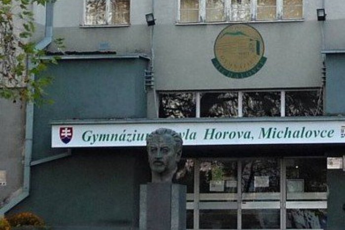 Ilustračný obrázok k článku Môžeme byť na nich pyšní: Gymnazistov Jakuba a Mareka ocenil minister, takéto úspechy dosiahli!