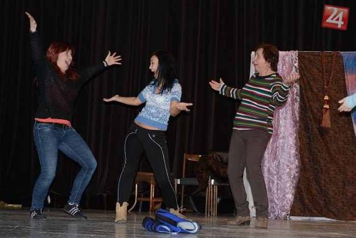 Ilustračný obrázok k článku Študenti v pozícii hercov: Divadlo VYDI ponúklo dve premiéry