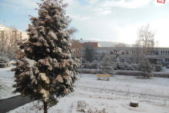 Ilustračný obrázok k článku A je to tu: V meste vystrájala Perinbaba, pozrite si prvé zimné obrázky z Košíc