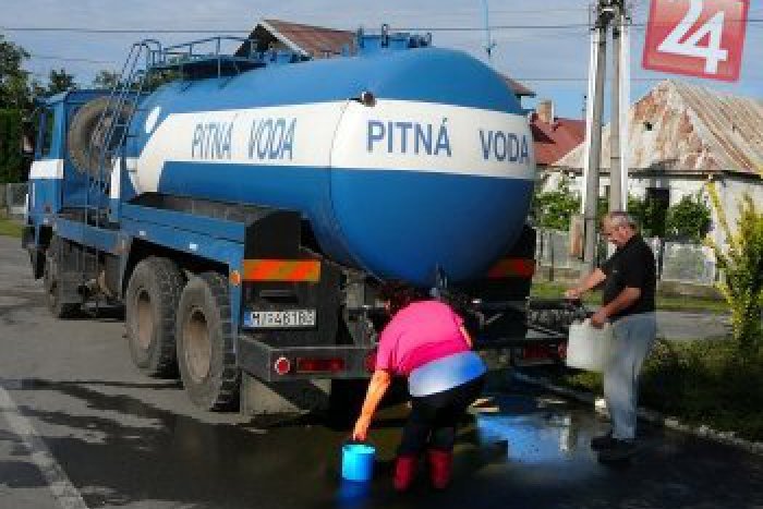 Ilustračný obrázok k článku Došlo k poruche na vodovodnom potrubí: Na Mazorníkove prerušili dodávku vody