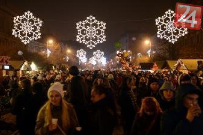 Ilustračný obrázok k článku Najkrajšie sviatky sa už blížia: Prvé info o vianočných trhoch v Spišskej!