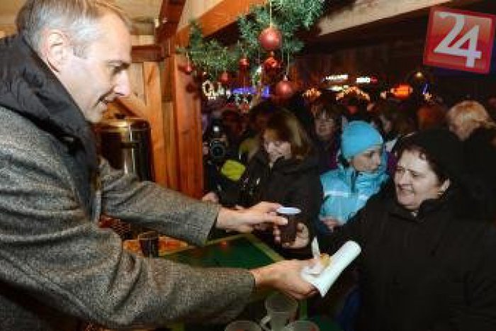 Ilustračný obrázok k článku S Richardom Rašim počas Vianoc: Aký nevšedný zvyk dodržiava primátor na Štedrý deň?