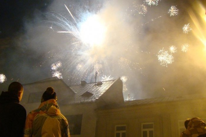 Ilustračný obrázok k článku Silvestrovský deň a noc: Takto sme oslavovali na Strednom Liptove