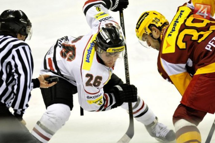 Ilustračný obrázok k článku Bystrický hokej si udržal kvarteto útočníkov: Rady Baranov posilnia aj ďalší noví hráči