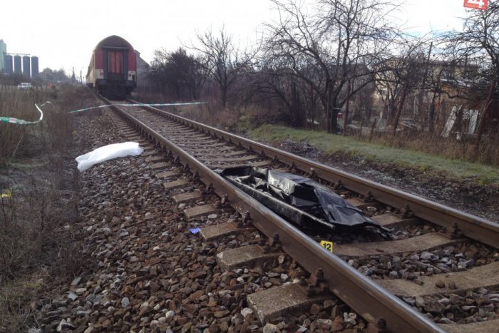 Ilustračný obrázok k článku Tragédia na železničnej trati: Muža zrazil vlak, neprežil to!