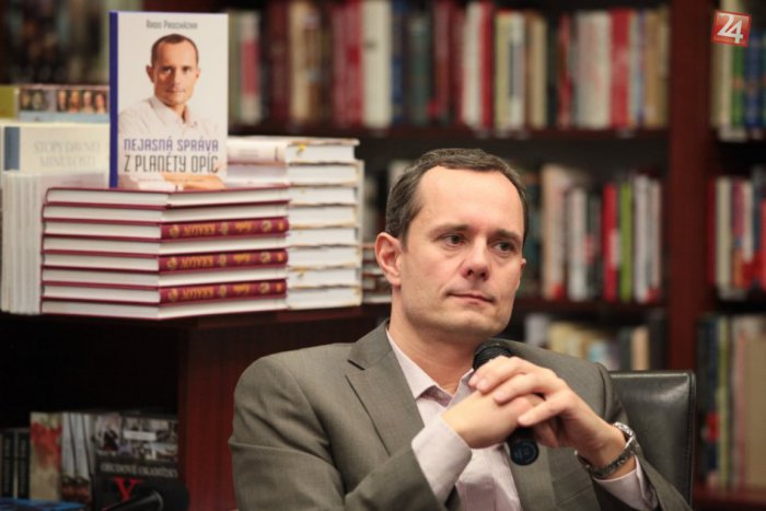 Ilustračný obrázok k článku V žiarskom obvode dominoval vo voľbách Fico: V Lúčkach, Slaskej a Jastrabej valcoval Procházka!