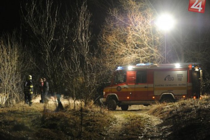 Ilustračný obrázok k článku V Štúrove bojovali o život robotníka: Železná konštrukcia mu zavalila nohy