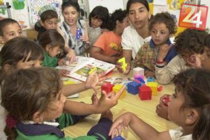 Ilustračný obrázok k článku Škôlka, ale aj stredisko osobnej hygieny: Rómom vo Zvolene vynovili priestory komunitného centra