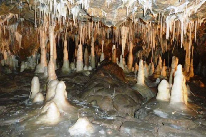 Ilustračný obrázok k článku Mikulášski jaskyniari pripravujú veľkú akciu: Opraviť chcú päť jaskýň