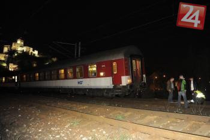 Ilustračný obrázok k článku Tragédia pri ťahanovskom tuneli: Mladíka prešiel vlak, na mieste bol mŕtvy