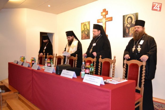 Ilustračný obrázok k článku Rozkol v pravoslávnej cirkvi: Bývalý metropolita sa chce do úradu vrátiť!