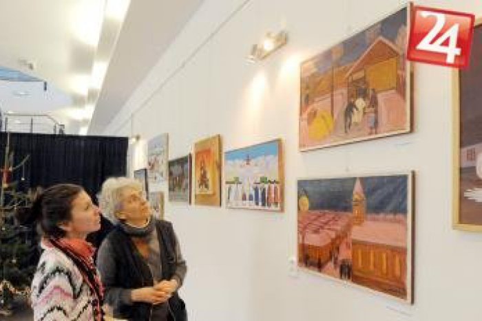 Ilustračný obrázok k článku Talentovaná výtvarníčka zavíta do Topoľčian: Jej maľby sú plné životného hľadania