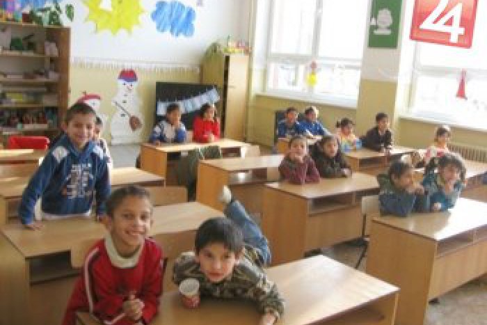Ilustračný obrázok k článku Nová škola pre rómske deti v Kecerovciach: TOTO je podľa ministerstva riešenie