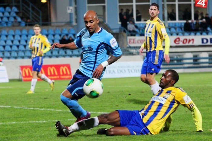 Ilustračný obrázok k článku Cez víkend sa pravdepodobne rozhodne o zostupujúcom futbalovom klube: Nitru čaká deň D