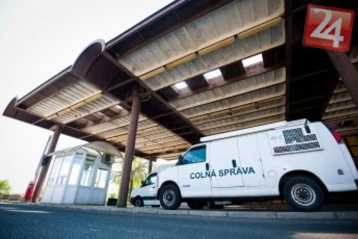 Ilustračný obrázok k článku Ďalší úlovok štúrovských colníkov: Zaistili drogy za takmer stotisíc eur