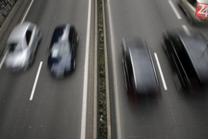 Ilustračný obrázok k článku Diaľnica okolo Žiliny neprinesie efekt hneď: Kedy môžeme rátať s úbytkom áut na našich cestách?